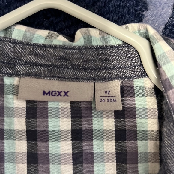 Great condition Mexx toddler dress shirt in size 24 to 30 months - Picture 4 of 4
